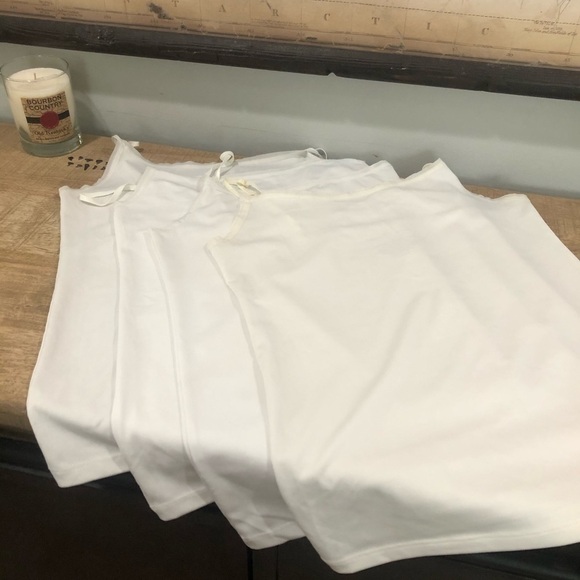 Ann Taylor Tops - Ann Taylor Camis (4) - 3 White, 1 Cream Size M